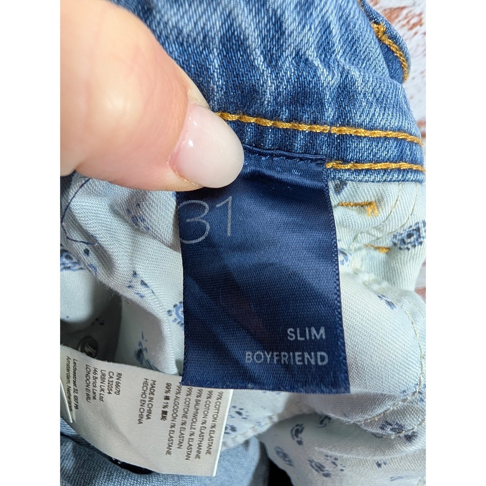 Pilcro Slim Boyfriend Jeans Women 31 Blue Patchwork Embroidered Denim - Picture 5 of 8